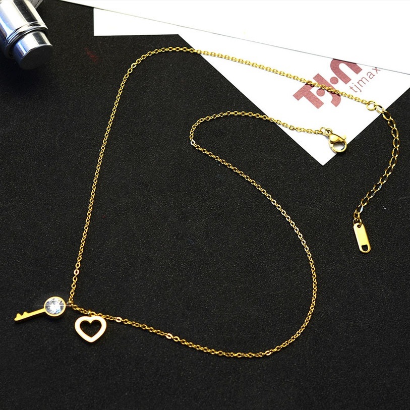 Ogrlica Heart Key - Srebrna