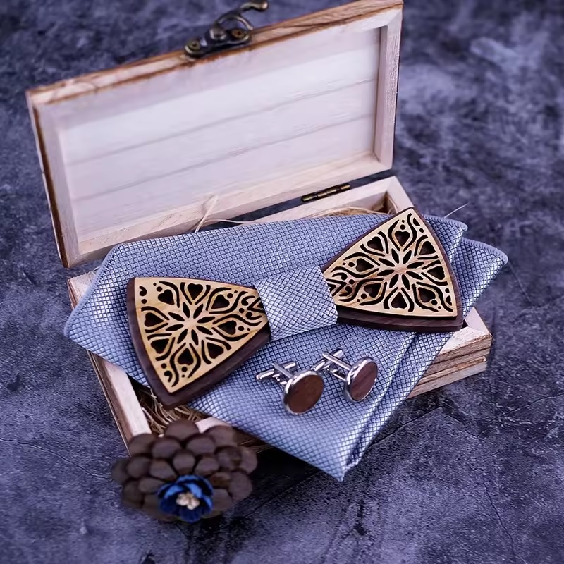 Set metuljček z broško - Rdeča